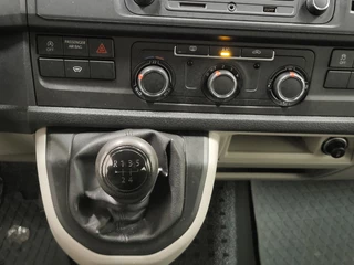 Volkswagen Transporter 2019 - 2.0TDI L2/H1 Dubbele Cabine Euro 6! obrazek 12