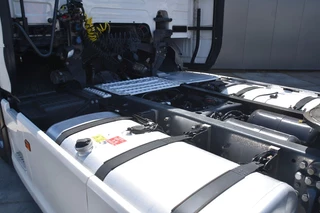 Scania R 2023 - R500 NGS SUPER 4x2 - NEW TACHO - RETARDER - 302 TKM - PARK. AIRCO - ACC - NAVI - 2 x FUEL TANKS - LED LIGHTS - zdjecie 8