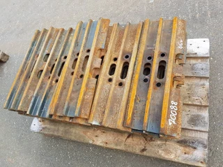 Hyundai N/A - Track Pads - Robex 220 - 600mm. obrazek 5