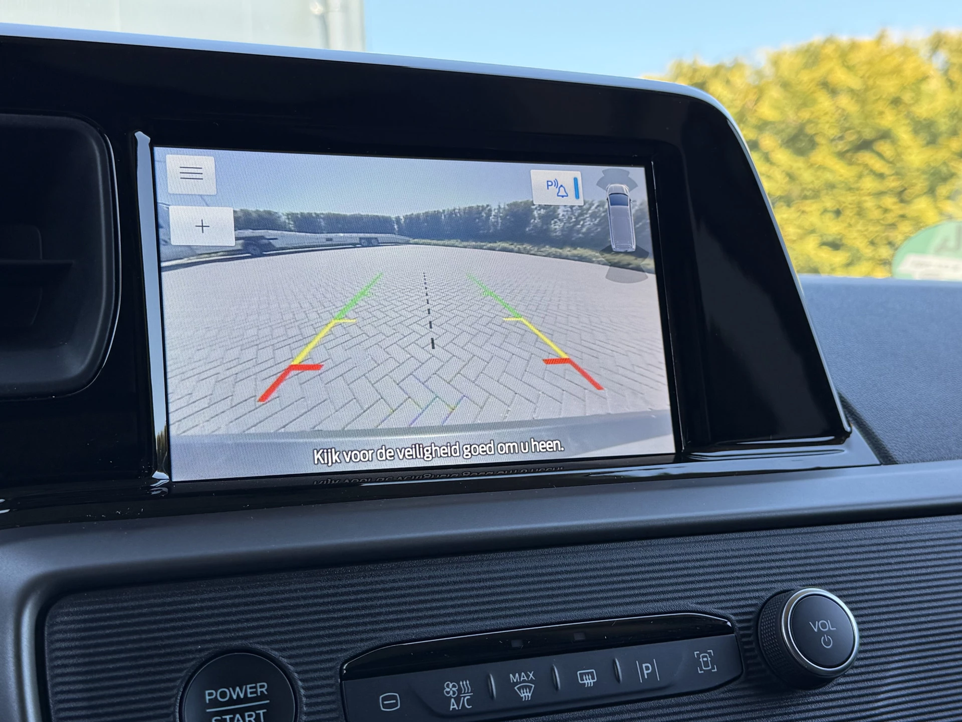 Ford Transit Courier 2023 - 1.0 EcoBoost 101 PK / LIMITED / BENZINE / **5.293 KM!!** / ECC / ADAPTIVE CRUISE / CAMERA / BLINDSPOT / LED image 18