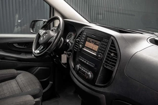Mercedes-Benz Vito 2016 - 116 CDI | 163 PK | DC 5-Zits | ILS | Automaat | Camera | Cruise | PDC | Airco | Schuifdeur L+R imagem 2 miniatura