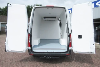 Mercedes-Benz Sprinter 2022 - 317 CDI Koel / Vries/ verwarmen Carrier Xarios 350 + 220 volt nacht stekkerL2/H2 afbeelding 3 miniatuur