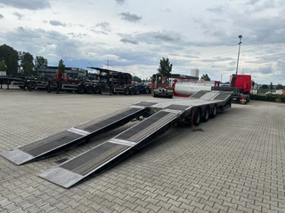 Broshuis N/A 2019 - 3ABSD Lowloader 3-axle / GVW: 59.000kg / Neck: 23.000kg / hydraulic steering + ramps + loading table / 4.60m extendable / winch / liftaxle obrazek 10