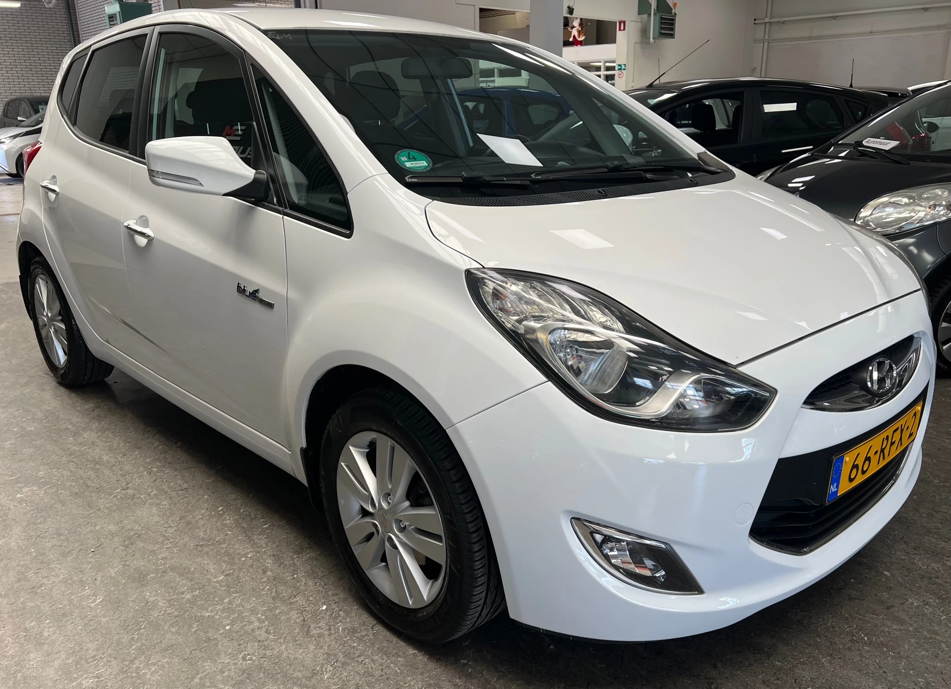 Hyundai ix20 2011 - 1.6i i-Vision 2e Eigenaar | NAP | Airco | Cruise Control | Trekhaak afbeelding 11