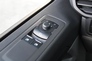 Ford Transit Custom 2025 - 320 2.5 PHEV L2H1 Trend 232pk - 5 jaar GARANTIE - 2x Schuifdeur - Adaptive Cruise - Blind Spot - Navigatie - Camera - Verwarmd Stuur - Rijklaar bild 15