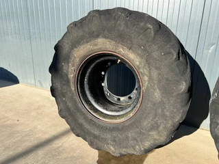Michelin N/A - 445/70R19.5 incl. rim image 6