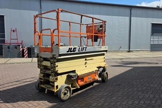 JLG 2011 - 3246ES Electric, 11.7m Working Height, 320kg Capac image 2 miniature