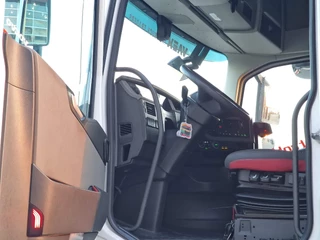 Volvo FH 2020 - 13.460 Globetrotter 6x2*4 - BDF - I Parkcool - 4.90 WB - Full air - Navi bild 9