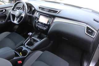 Nissan QASHQAI 2018 - 1.2 DIG-T N-Connecta PANORAMADAK NAVI 360-CAMERA TREKHAAK image 15