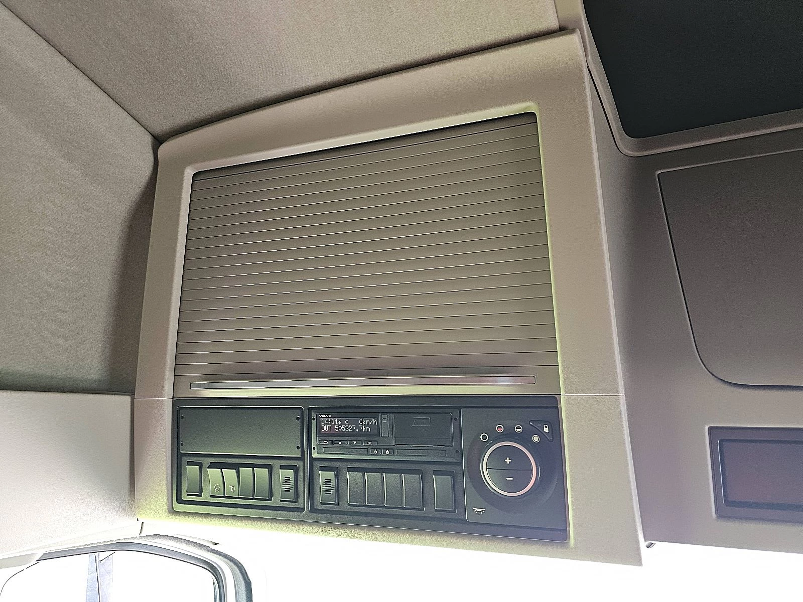 Volvo FH 2021 - 500 image 11