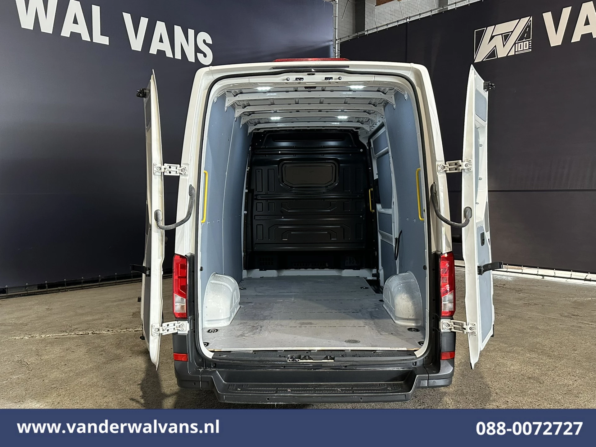 Volkswagen Crafter 2021 - 2.0 TDI 141pk L3H3 L2H2 Euro6 Airco | Navigatie | Apple Carplay | Chauffeursstoel imagem 11
