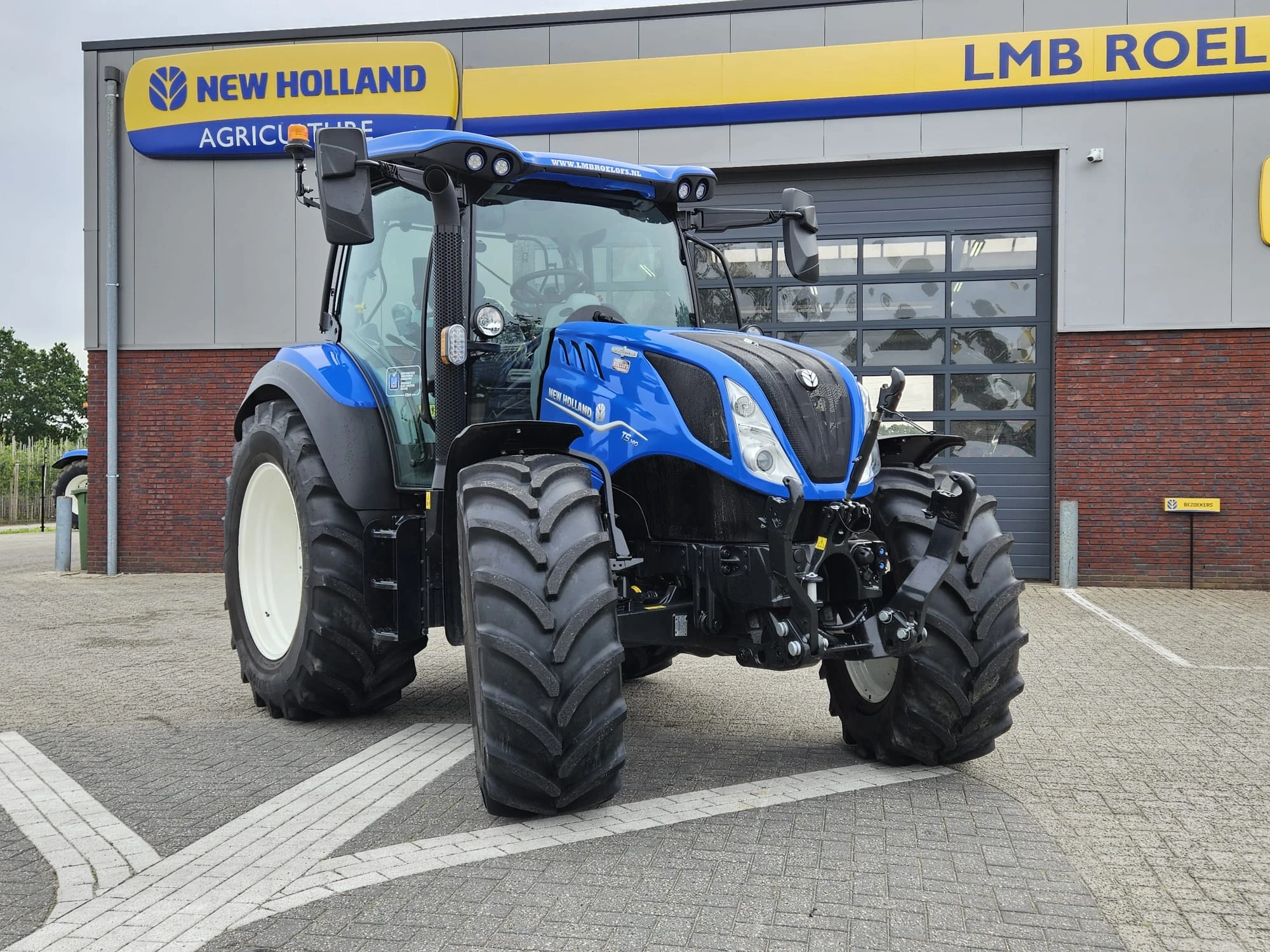 New Holland T5.140AC 2026 - LV image 8