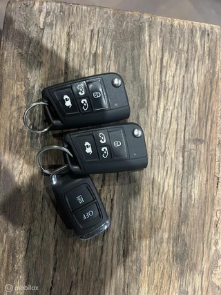 Volkswagen Transporter 2023 - 2.0 TDI 204pk DSG Caravelle 4 Motion изображение 29