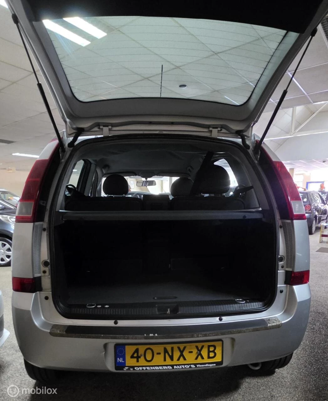 Opel Meriva 2004 - 1.6 Enjoy 1e eigenaar originele lage kmstand afbeelding 9