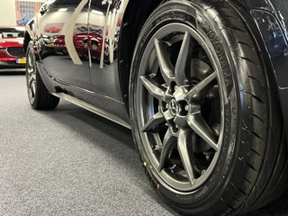 Mazda MX-5 2018 - ND Roadster 1.5 SkyActiv-G 131PK Sakura Limited Bose Leder PDC Apple CarPlay bild 23