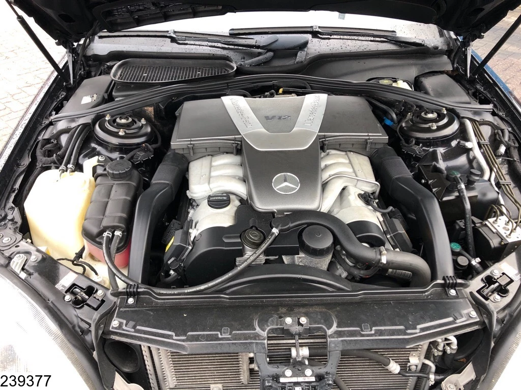 Mercedes-Benz S-Class 2001 - S 600 Bild 3