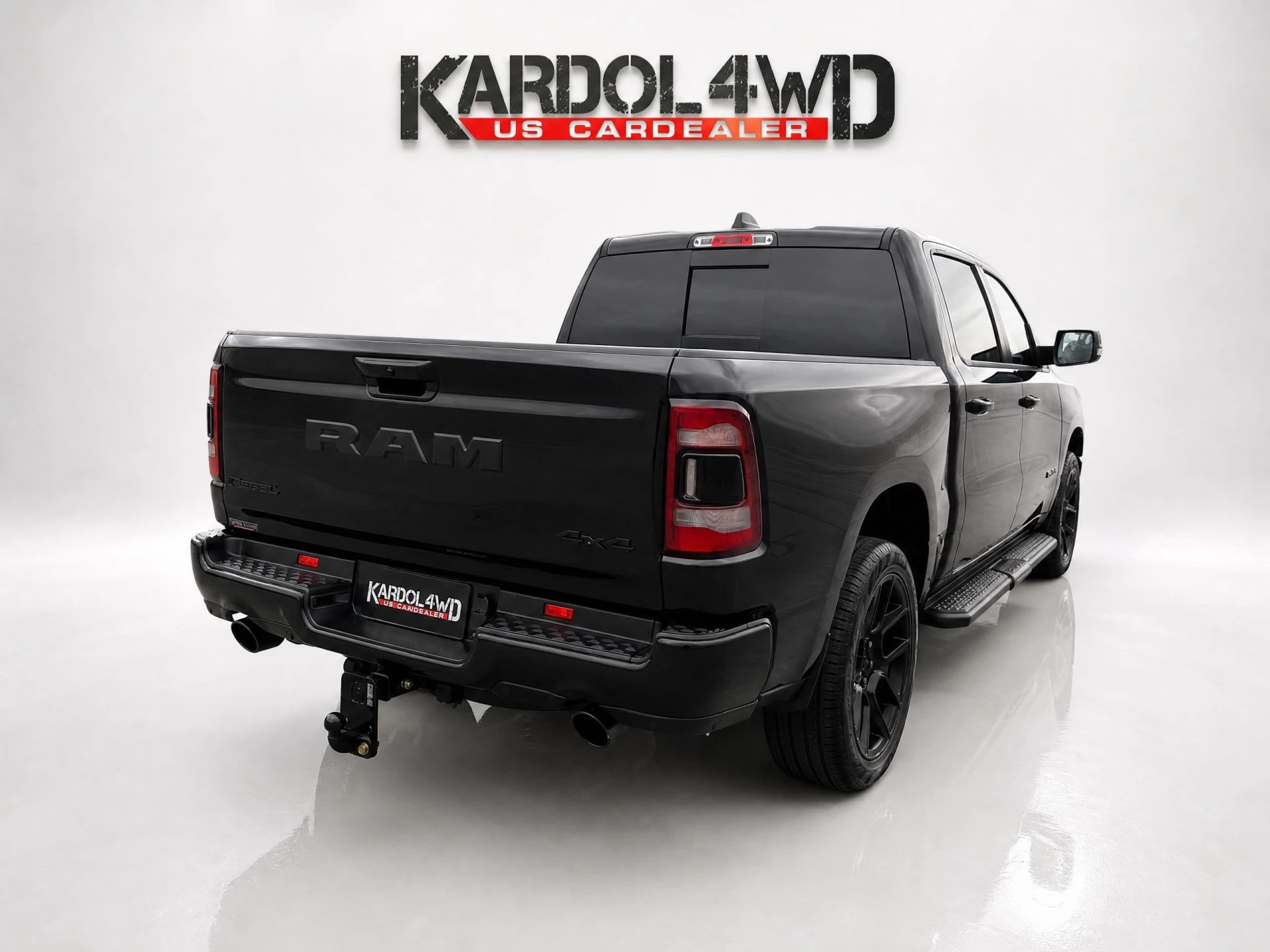 Dodge Ram 1500 2024 - Laramie Night Edition | BOMVOL!| Panoramadak elect. | Luchtvering | Virtual cockpit | Adaptive cruise | Geheel rijklaar incl. LPG &Trekhaak| afbeelding 4