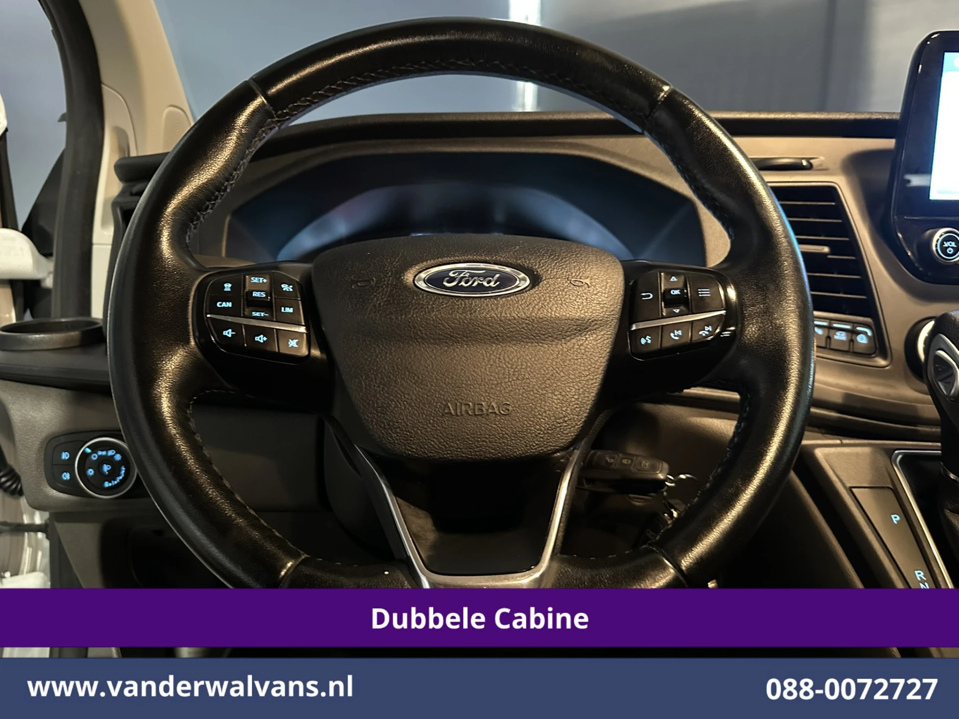 Ford Transit Custom 2021 - 2.0 TDCI 130pk Automaat L2H1 Dubbele cabine Euro6 Airco | 6-Zits | Camera | Navigatie | LED Bild 6