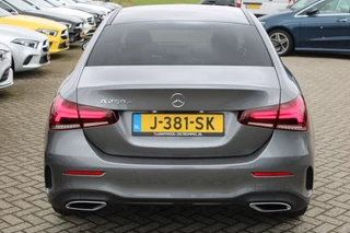 Mercedes-Benz A-Class 2020 - 250e AUT8 AMG Limited NIGHT PAKKET SFEER DISTRONIC CARPLAY obrazek 5