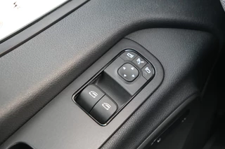 Mercedes-Benz Sprinter 2024 - 315 1.9 CDI L2H2 RWD Pro 150pk - Trekhaak - Blindspot - LED - Stoelverwarming - Navi - Rijklaar изображение 18