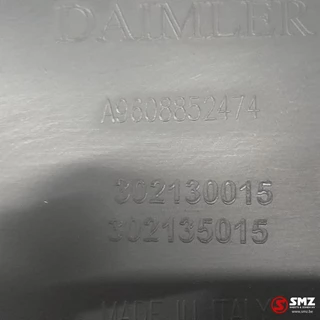 Mercedes-Benz N/A - Occ Grille cover links Actros MP4 obrazek 4