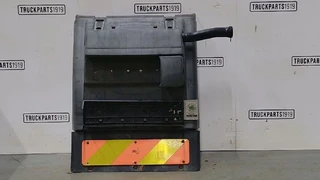 MAN - Body & Chassis Parts Spatbord achter Li. achter à venda