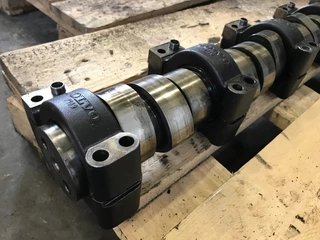Volvo N/A - 3165224 CAMSHAFT D12 C/D VEB image 2