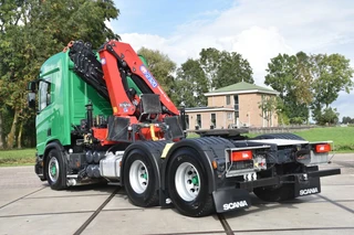 Scania R 2023 - R450 NGS 6x4 + HMF 2320K-RCS (8x) - WINCH - ONLY 49 TKM - RETARDER - 10 TONS FRONT AXLE - SLIDING FIFTH WHEEL - LED LIGHTS - LIKE NEW - afbeelding 3 miniatuur