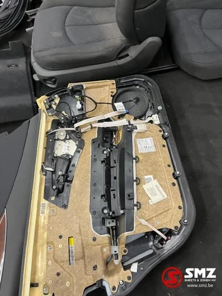 Mercedes-Benz N/A - Occ set interieur met zetels W211SW Mercedes afbeelding 14