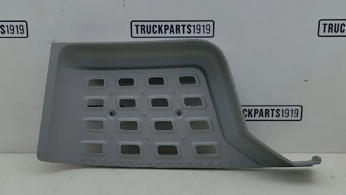 DAF - Body & Chassis Parts Opstapbak-plaat L afbeelding 1