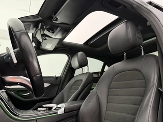 Mercedes-Benz C-Class 2021 - C300 e Business Solution AMG Limited 320PK zdjecie 4