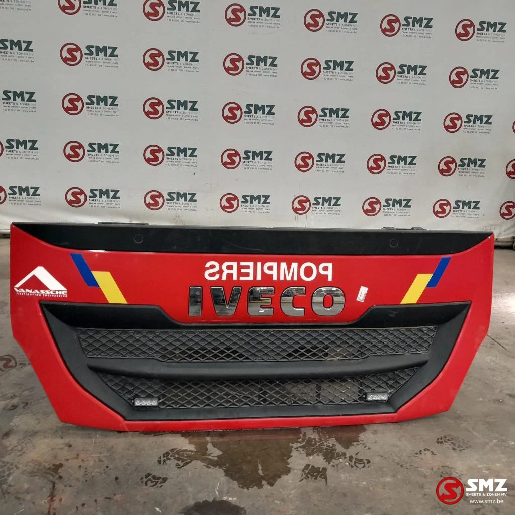 Iveco 2014 - Occ radiatorgrille Iveco imagem 1