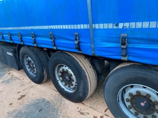 Kögel N/A 2017 - S24-1 / Tautliner / SAF + Disc / 1x Lift Axle bild 9