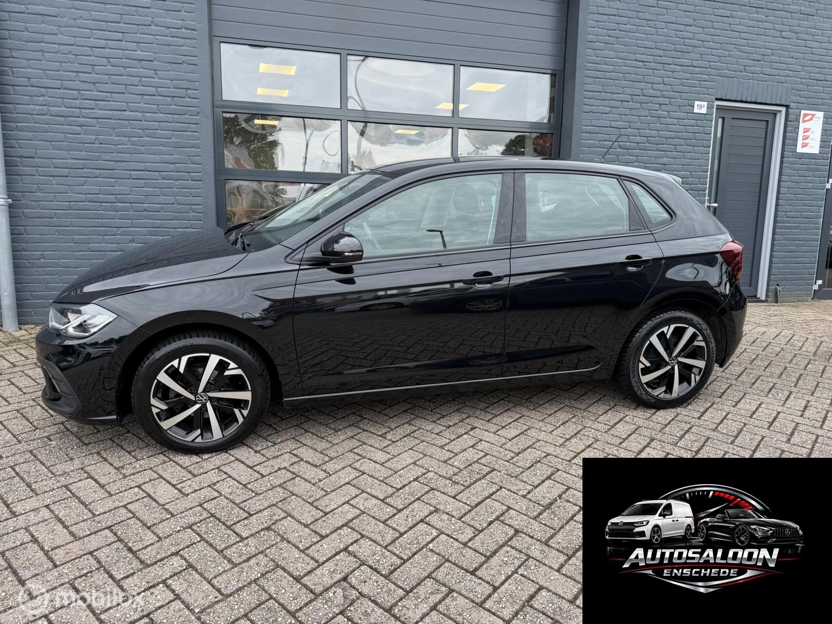 Volkswagen Polo 2021 - 1.0 TSI Life 95 PK 12-2021 Airco Lm Velgen afbeelding 2