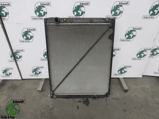 Mercedes-Benz Actros - A 942 500 33 03 RADIATEUR EURO 5 на продажу