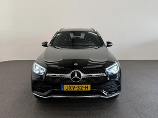 Mercedes-Benz GLC 2021 - 300e 4MATIC Automaat PHEV AMG Line afbeelding 2 miniatuur