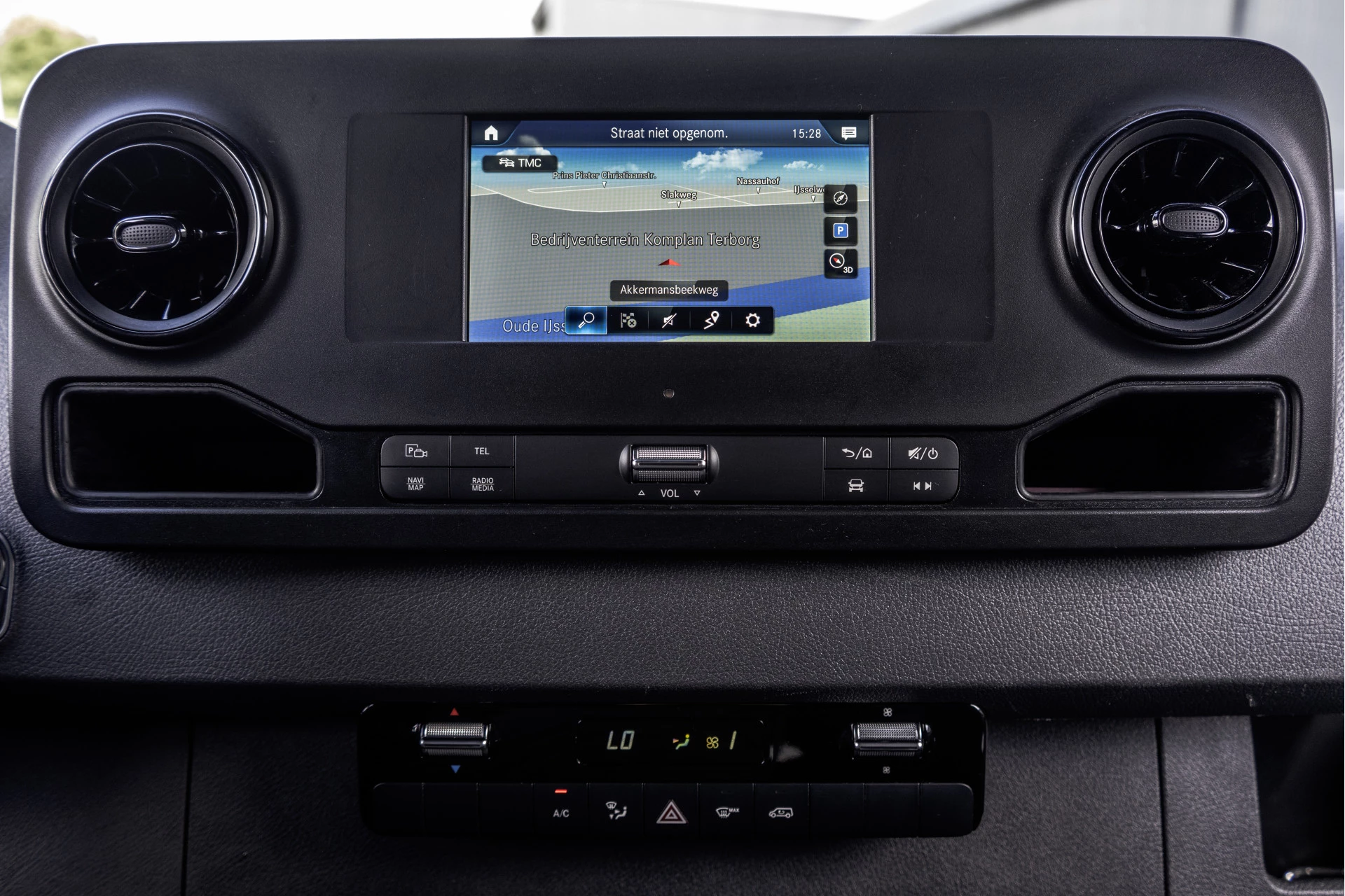 Mercedes-Benz Sprinter 2023 - **317 CDI L2H2 | Mbux | Camera | CarPlay | Navigatie | Cruise | Climate | PDC | Euro 6** immagine 16