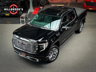 GMC Sierra 2024 - Denali 6.2L V8 image 10