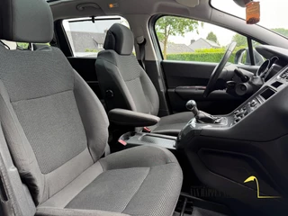 Peugeot 5008 2012 - 1.6 VTi Active 5p. bild 7