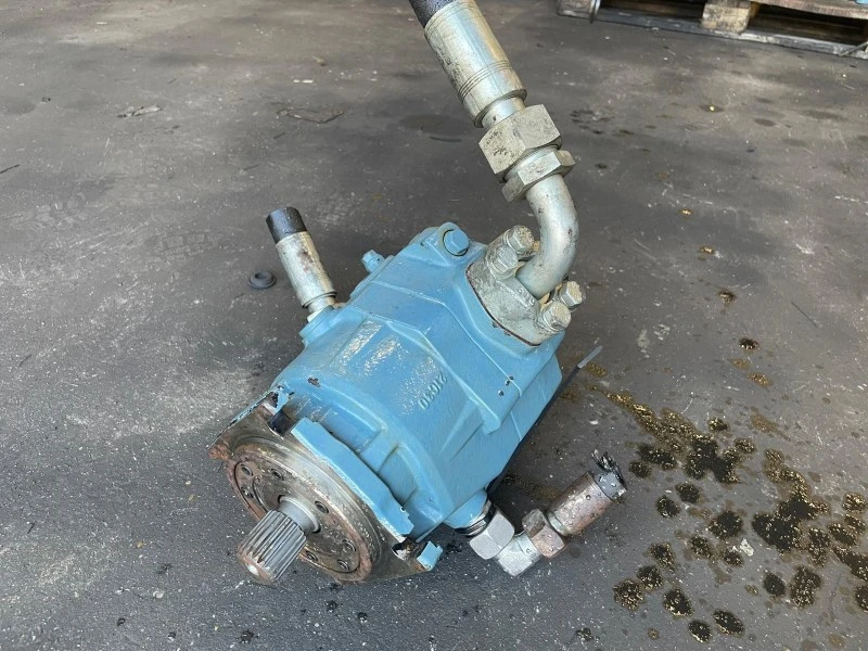 Diverse 2023 - PMH M90 HYDRAULISCHE POMP MCL 9002.1 PMP INDUSTRIES afbeelding 1