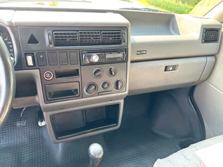 Volkswagen Transporter 2001 - Kombi 1.9 TD 332 Youngtimer 2+2+2+3 Marge image 8