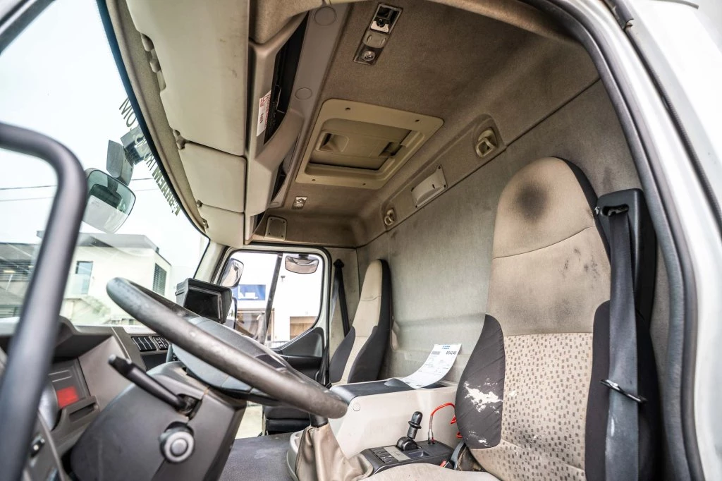 Renault 2012 - PREMIUM 270 DXI+DHOLLANDIA obrázek 18