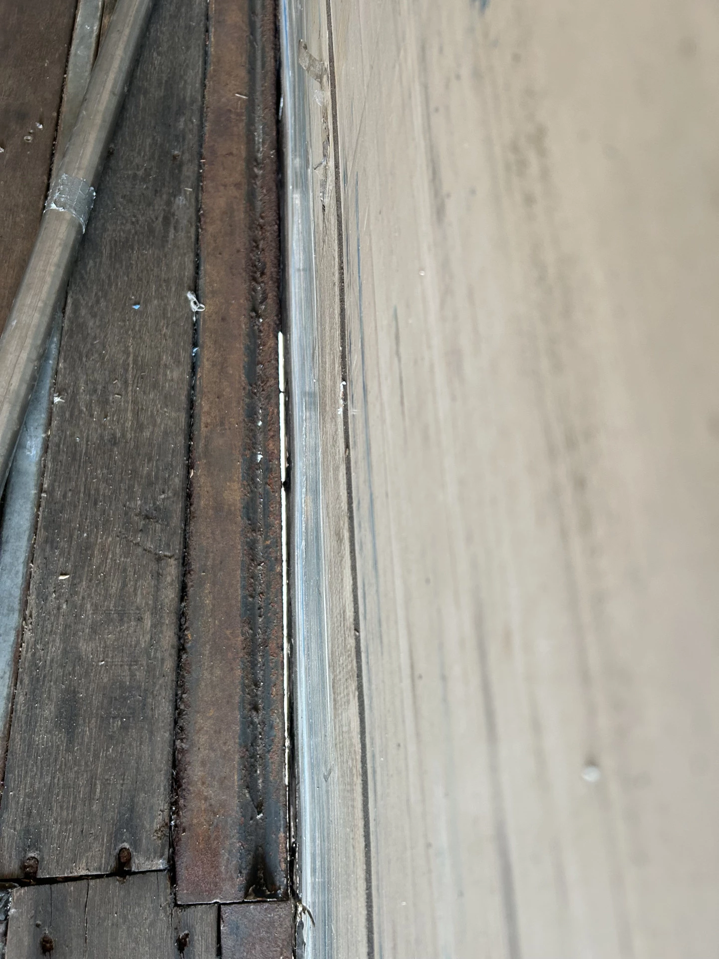 Pacton T3 001 2001 - / Box -> Damage / Schade Bild 5