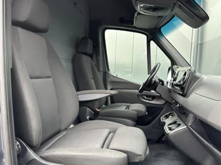 Mercedes-Benz Sprinter 2022 - 315 CDI / 9G-TRONIC / L2H2 / 2x SCHUIFDEUR / 3.5 TONS TREKHAAK / LED / MBUX / CAMERA / CRUISE / AIRCO / BLINDSPOT obrazek 7