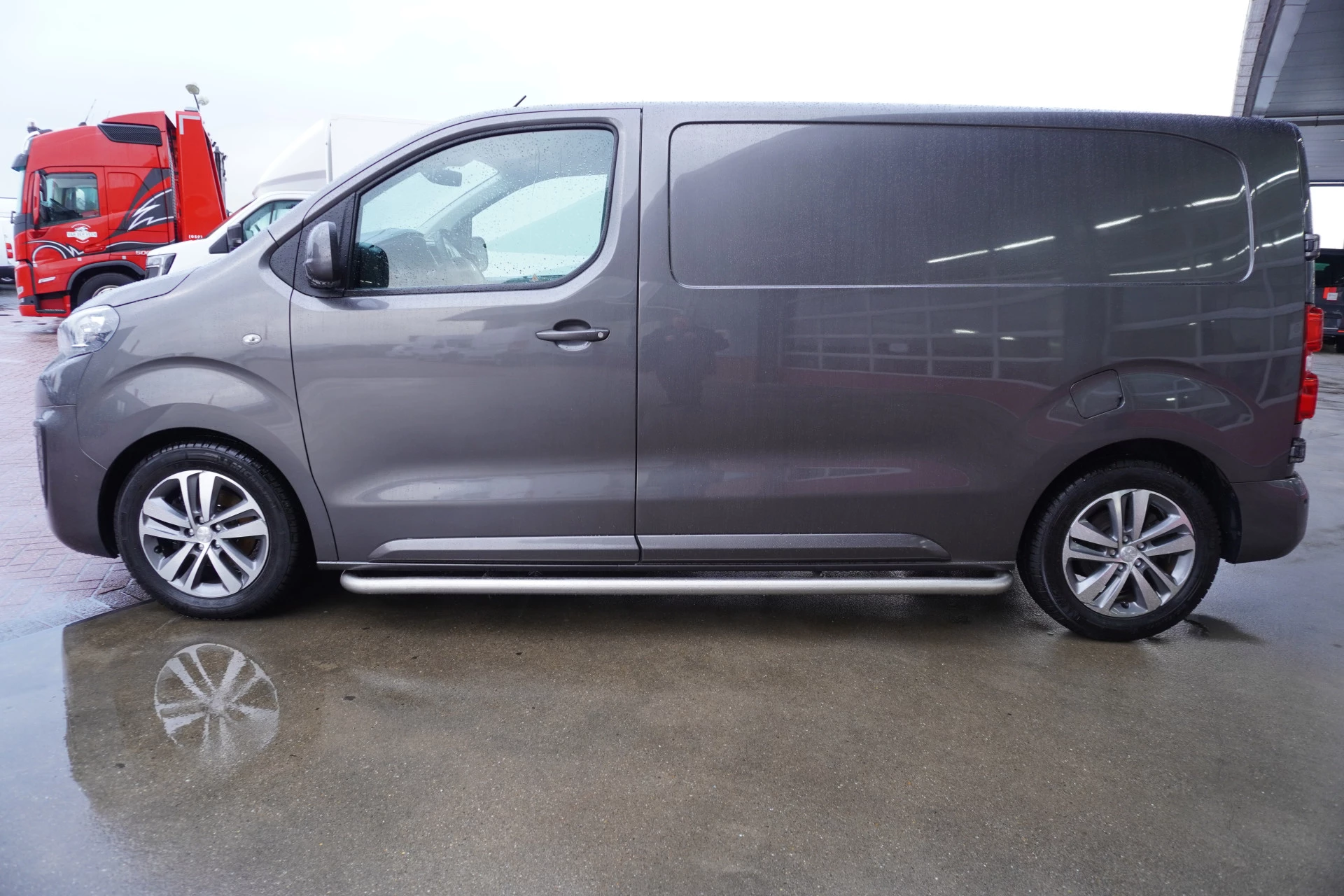Peugeot Expert 2018 - 227S 2.0 BlueHDI 180 Premium Pack Automaat zdjęcie 8