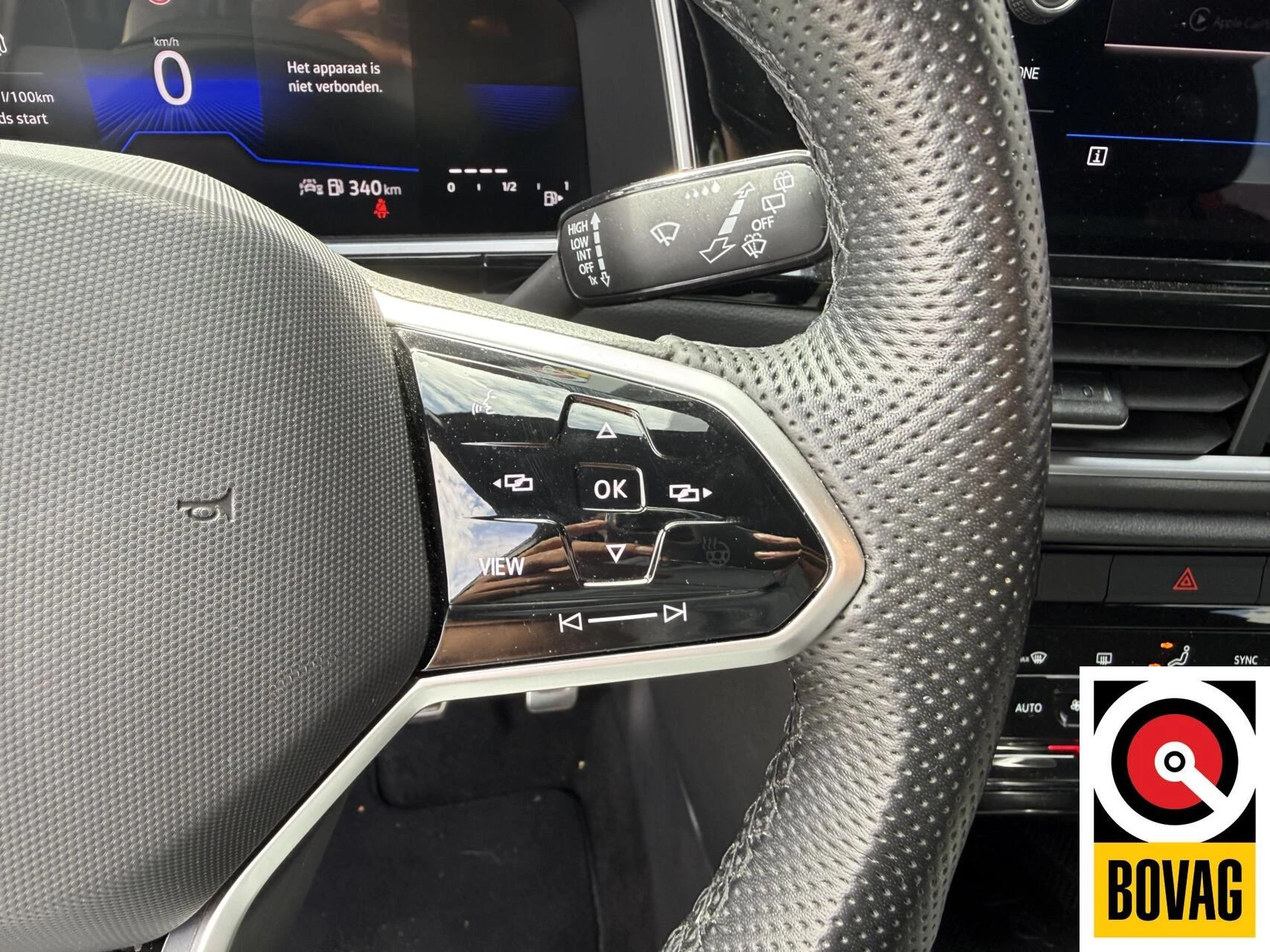Volkswagen T-Roc 2023 - 1.0 TSI R-Line afbeelding 18