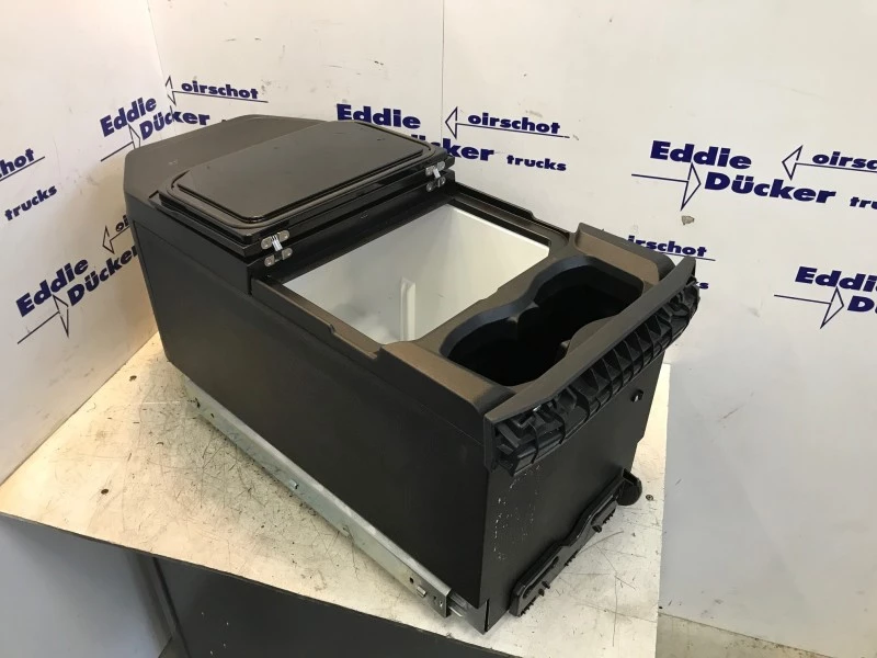 DAF - 2318729 KOELKAST 35 LITER (KOMT UIT EEN DEMO TRUCK) obrázek 2