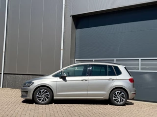 Volkswagen Golf Sportsvan 2017 - 1.2 TSI Highline bj.2017 Pano|Navi|Trekhaak. afbeelding 2