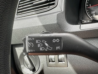 Volkswagen Caddy 2015 - 1.6 TDI / L1H1 / ZEER NETJES !! / AIRCO / CRUISE CONTROL / NAVI / ACHTERDEUREN MET RUITEN изображение 13