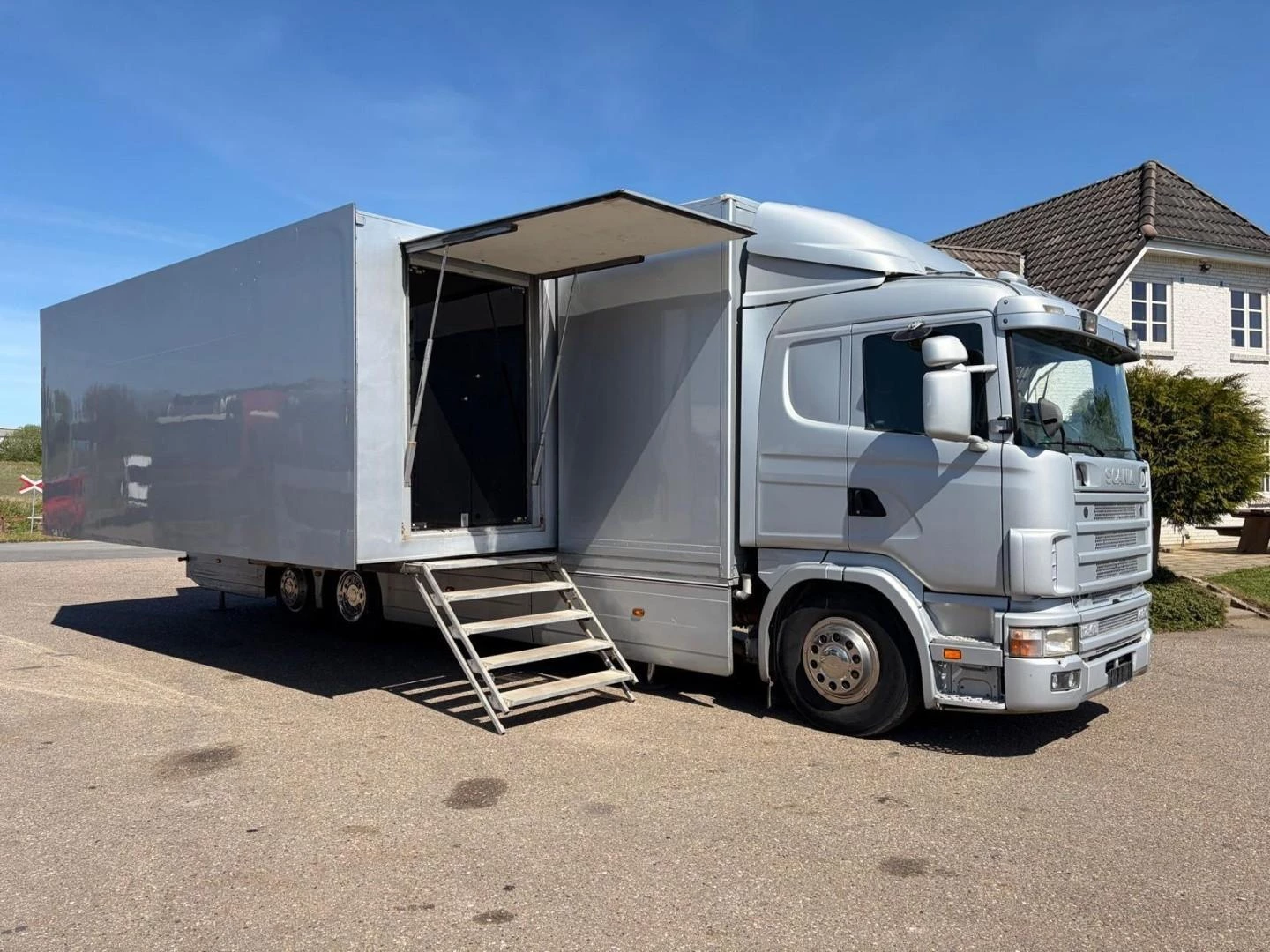 Scania L 2000 - 124L 420 afbeelding 1